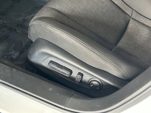 Used 2025 Honda Accord SE image 14