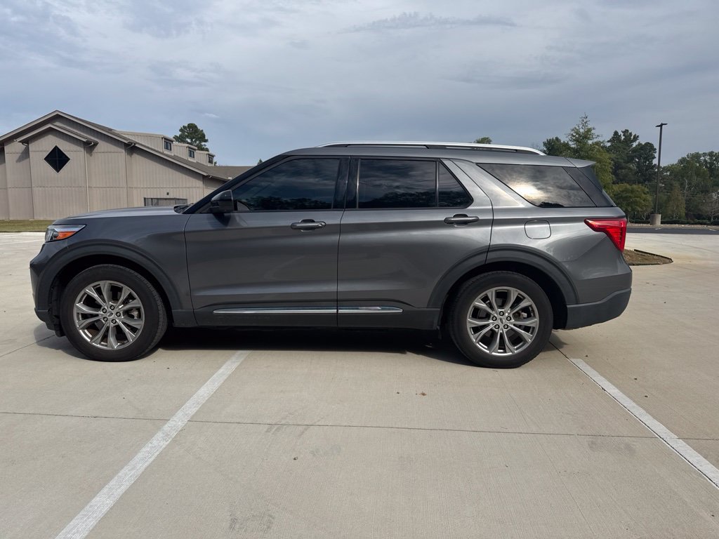 Used 2022 Ford Explorer Limited RWD image 5