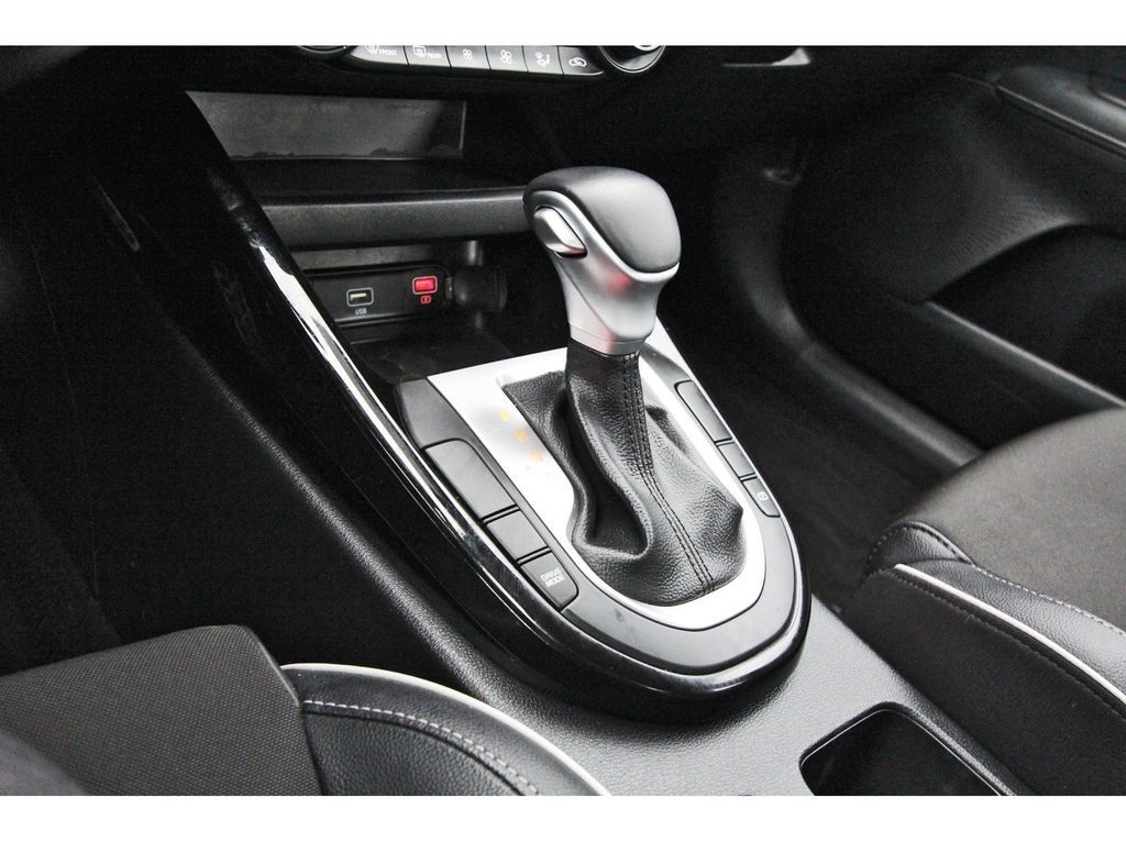 Used 2023 Kia Forte GT-Line w/ GT-Line Technology Package FWD image 29