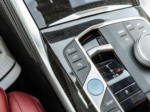 Used 2024 BMW i4 xDrive40i w/ M Sport Package image 25