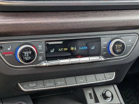 Certified 2023 Audi Q5 2.0T Premium Plus w/ Premium Plus Package AWD/4WD image 10