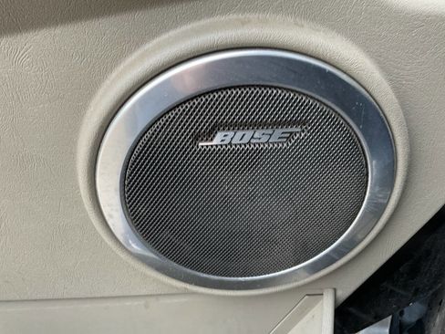 Used 2003 HUMMER H2 w/ Preferred Equipment Group image 14