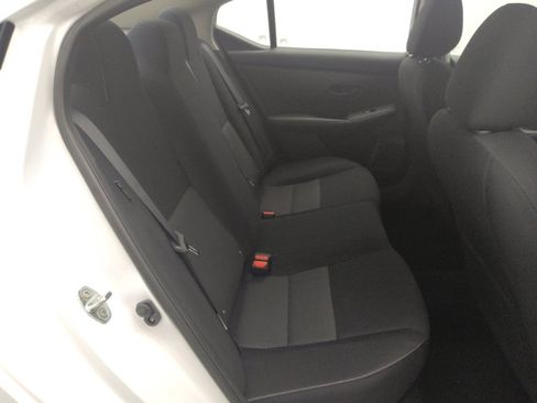 Used 2025 Nissan Sentra SV FWD image 19