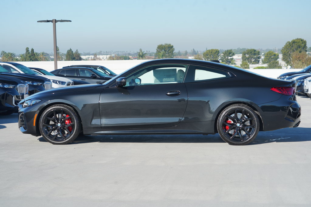 New 2027 BMW M440i Coupe w/ Parking Assistance Package RWD image 5