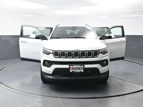 New 2026 Jeep Compass Latitude AWD/4WD image 46