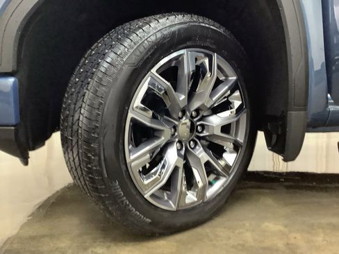 New 2026 GMC Sierra 1500 Denali w/ Denali Reserve Package image 35