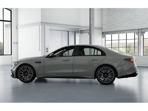 New 2026 Mercedes-Benz E 53 AMG e 4MATIC Sedan image 32