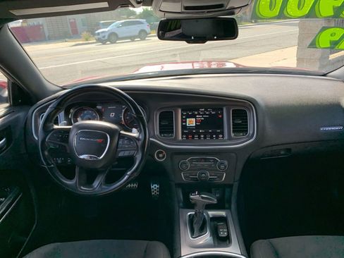 Used 2019 Dodge Charger GT image 9