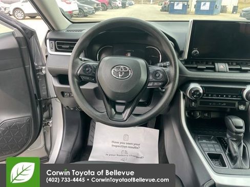 Used 2025 Toyota RAV4 XLE image 21