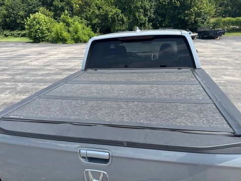 Used 2018 Honda Ridgeline Sport image 10