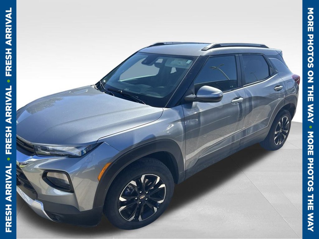 Used 2023 Chevrolet TrailBlazer LT FWD image 1