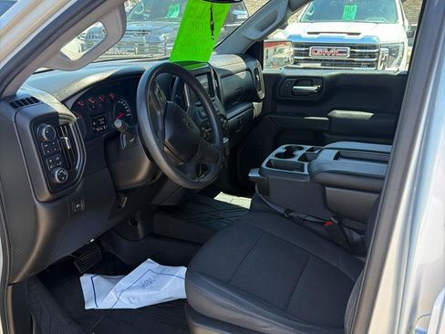 Used 2020 Chevrolet Silverado 1500 Custom Trail Boss w/ Custom Convenience Package AWD/4WD image 7