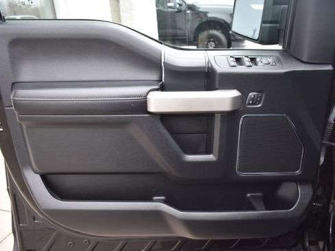 Used 2020 Ford F150 Lariat w/ Equipment Group 502A Luxury image 13