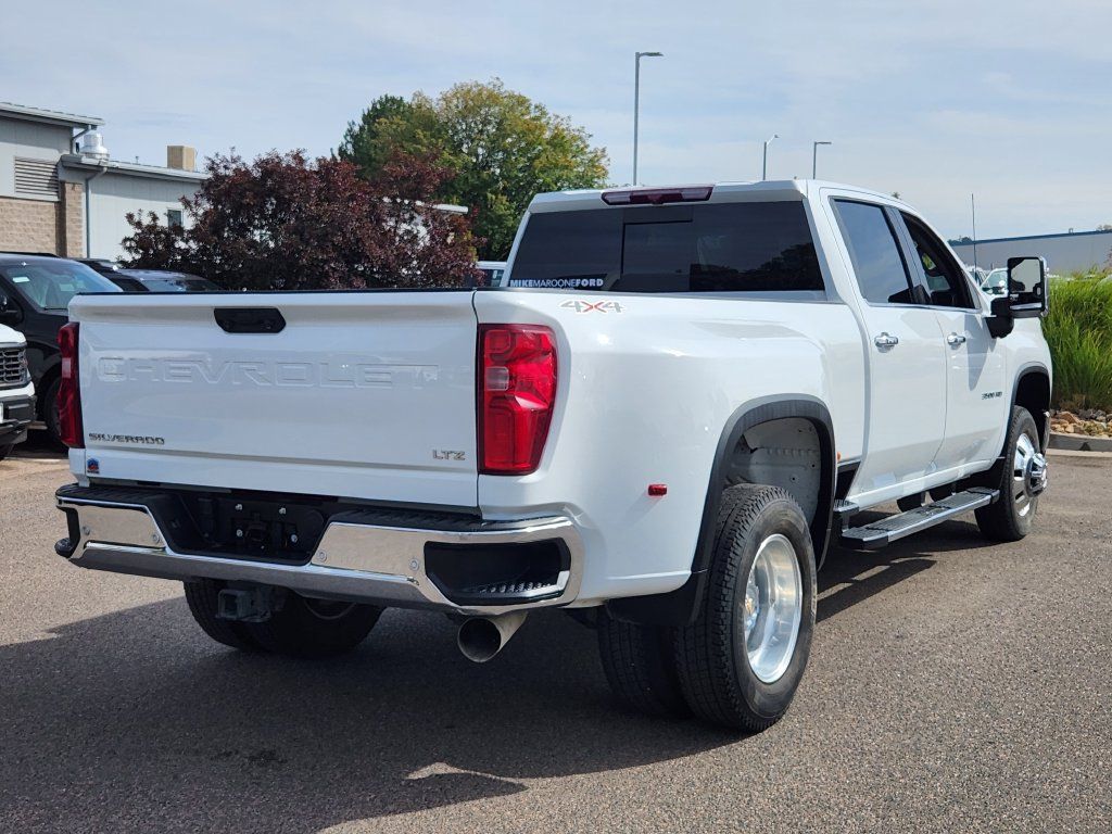 Used 2024 Chevrolet Silverado 3500 LTZ w/ LTZ Plus Package AWD/4WD image 7