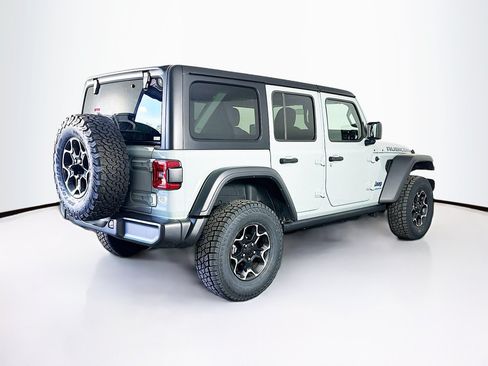 Used 2023 Jeep Wrangler Unlimited Rubicon 4xe w/ Cold Weather Group AWD/4WD image 9