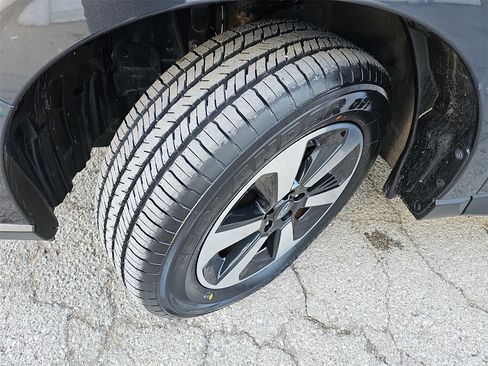 Used 2018 Subaru Forester 2.5i Limited image 34