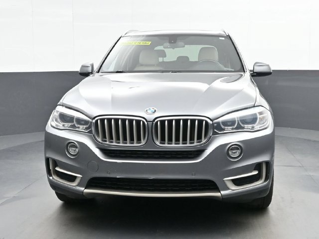 Used 2018 BMW X5 sDrive35i w/ M Sport Package RWD image 3