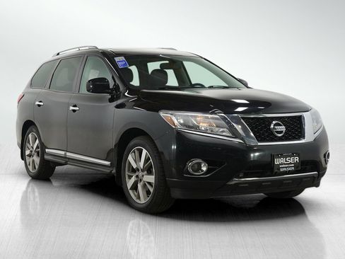 Used 2016 Nissan Pathfinder Platinum image 7