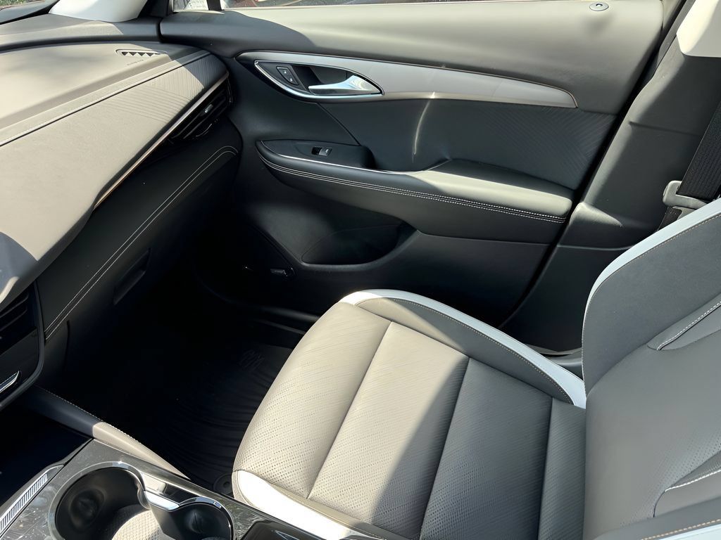 New 2026 Buick Envision Sport Touring AWD/4WD image 18