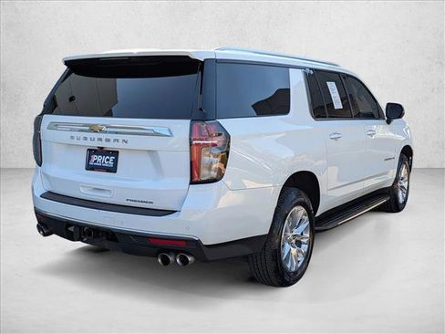Used 2022 Chevrolet Suburban Premier image 5