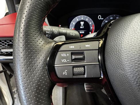 Certified 2025 Acura ADX A-Spec image 22