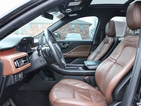 Used 2022 Lincoln Aviator Reserve w/ Elements Package Plus image 14