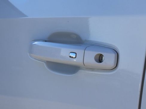 Used 2020 GMC Sierra 1500 AT4 image 19