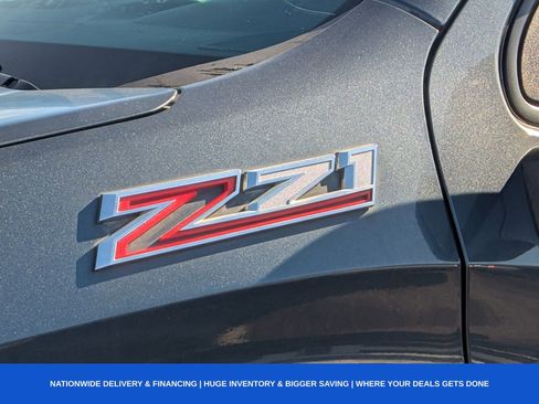 Used 2019 Chevrolet Silverado 1500 RST image 2