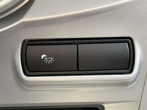 Used 2018 Ford Fiesta SE image 22