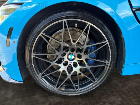 Used 2018 BMW M4 Coupe RWD image 35