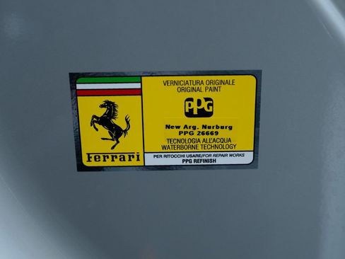 Used 2019 Ferrari Portofino image 15