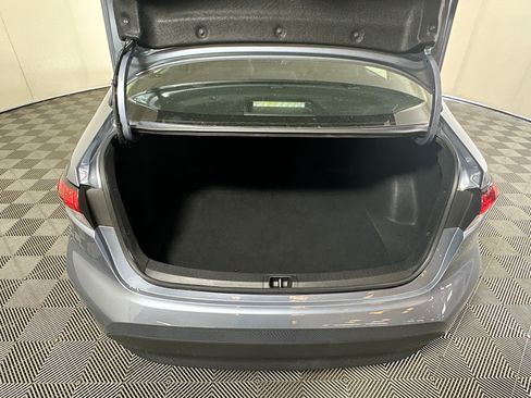 Used 2023 Toyota Corolla LE FWD image 30