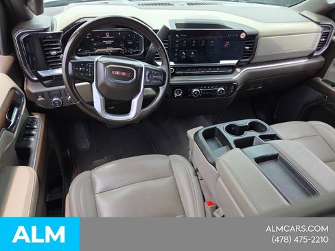 Used 2024 GMC Sierra 1500 SLT RWD image 8