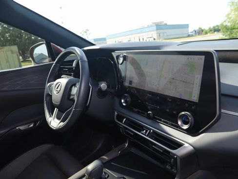 Used 2023 Lexus RX 350 image 59