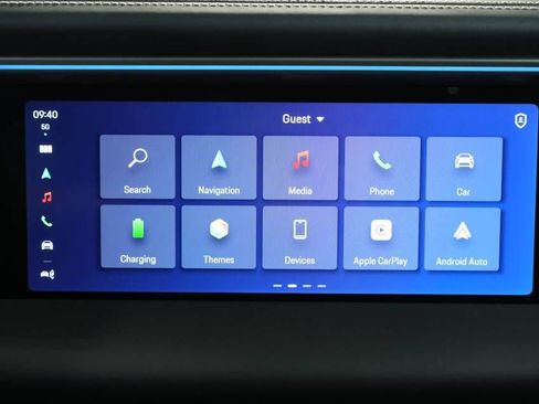 Certified 2025 Porsche Macan 4 Electric AWD/4WD image 19