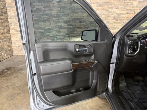 Used 2021 GMC Sierra 1500 SLE AWD/4WD image 11
