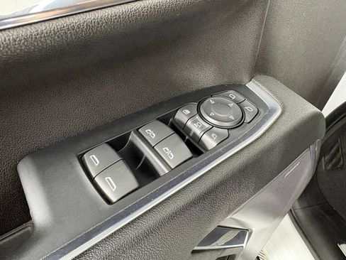 Used 2024 Chevrolet Silverado 2500 High Country w/ High Country Premium Package AWD/4WD image 13