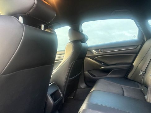 Used 2022 Honda Accord Sport image 31