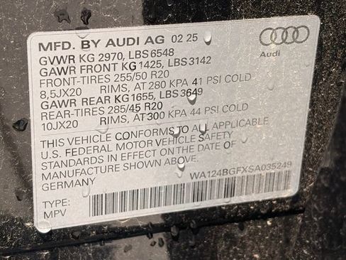 Used 2025 Audi Q6 e-tron Premium Plus w/ Premium Plus AWD/4WD image 35