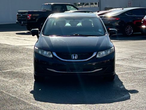 Used 2015 Honda Civic SE image 9