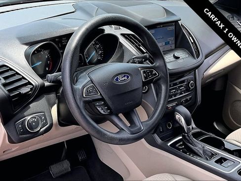 Used 2019 Ford Escape SE FWD image 6