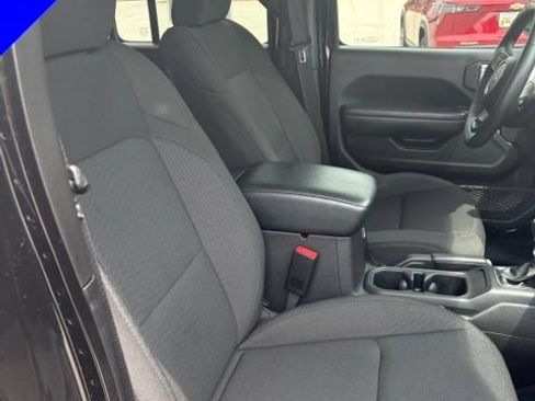 Used 2022 Jeep Gladiator Sport AWD/4WD image 29