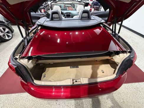 Used 2011 Lexus IS 250C w/ Luxury Pkg image 39