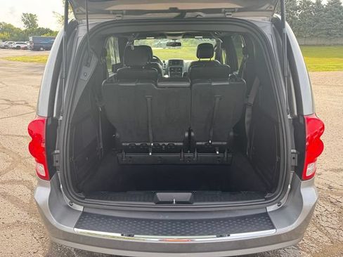 Certified 2017 Dodge Grand Caravan GT FWD image 17