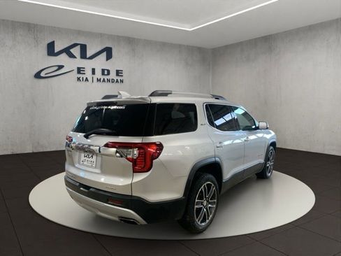 Used 2020 GMC Acadia SLT w/ Premium Package image 6