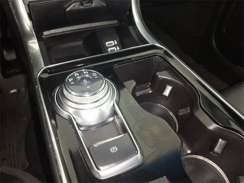 Used 2019 Ford Edge Titanium w/ Cold Weather Package image 23