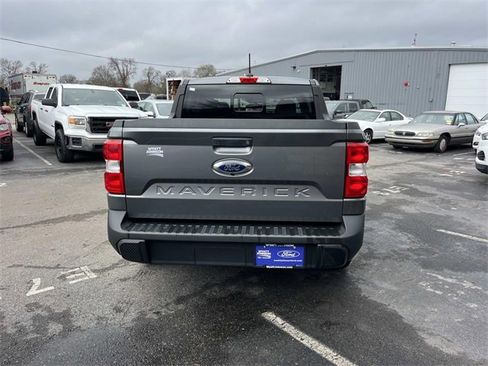 Used 2022 Ford Maverick Lariat image 4