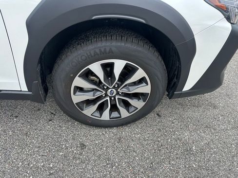 Used 2025 Subaru Outback Touring image 4