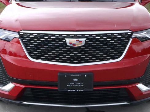 Certified 2024 Cadillac XT6 Luxury FWD image 8