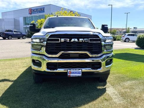 Used 2026 RAM 2500 Big Horn AWD/4WD image 8